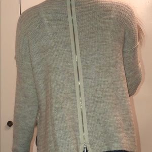 Ivory BKE sweater with zip down back